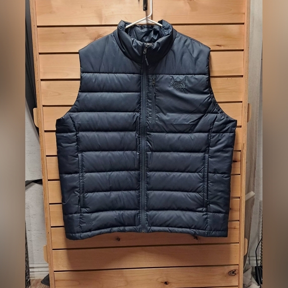 The North Face Aconagua II Puffer Vest Size XXL - Picture 2 of 5